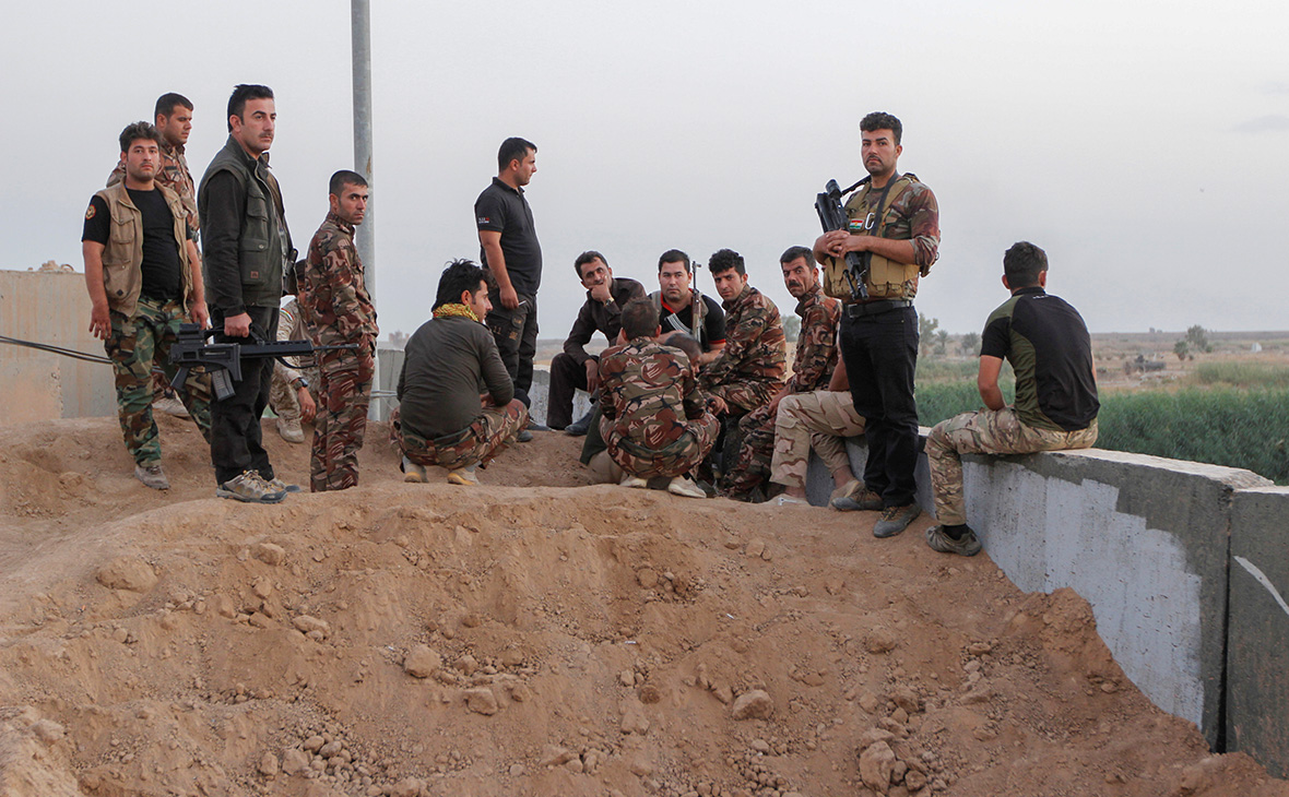 Курды в Киркуке вступили в бой с наступающей иракской армией