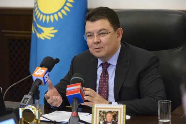 Канат Бозумбаев призвал казахстанцев набраться терпения