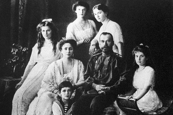 «Троцкий», Киселев и масоны: как Россия отметила столетие Октября
