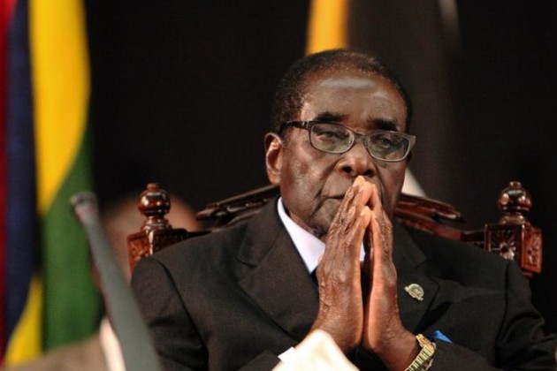 Президент Зимбабве согласился уйти в отставку