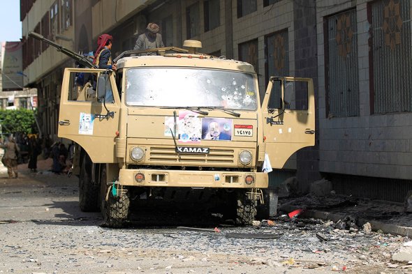 Убитый президент против повстанцев: что происходит в Йемене