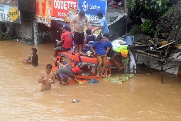 На Филиппинах растет число жертв шторма Винта